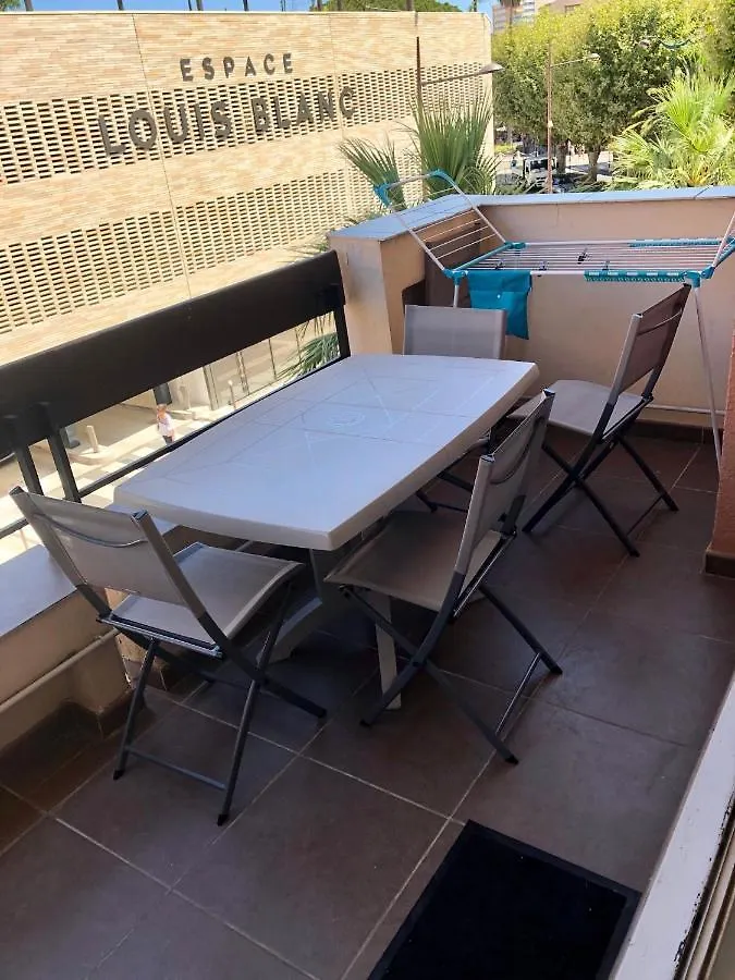 T2 Residence Le Maya Centre-Ville, 150M De La Plage Sainte-Maxime Apartment